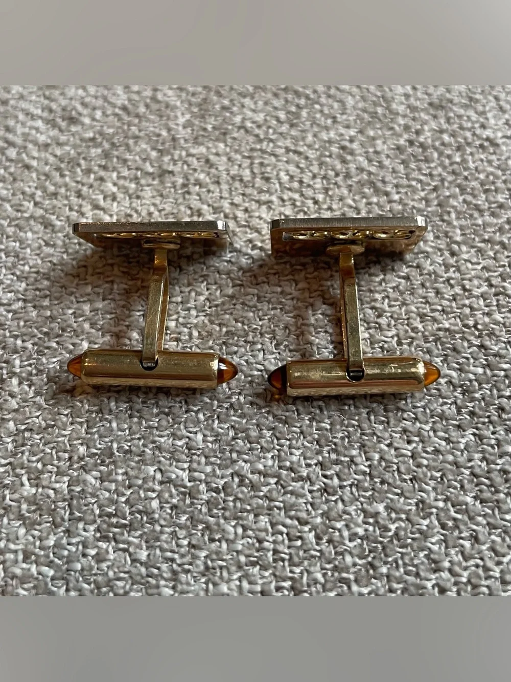 Krementz US Circa 1950’s Gold Tone Filigree Cabochon Toggle Bolt Cuff Links